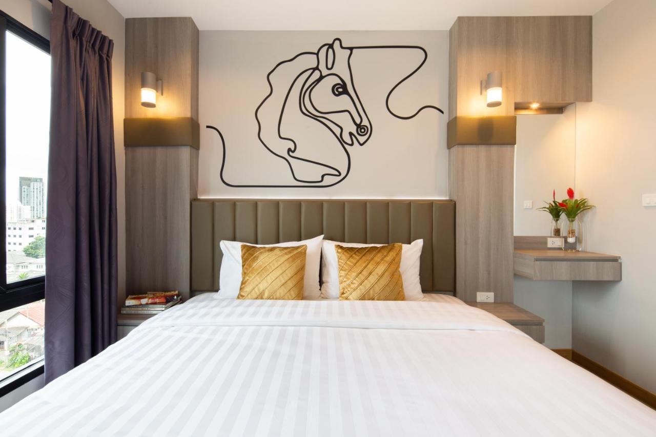 Horsehill Hotel Sriracha Si Racha Exterior photo